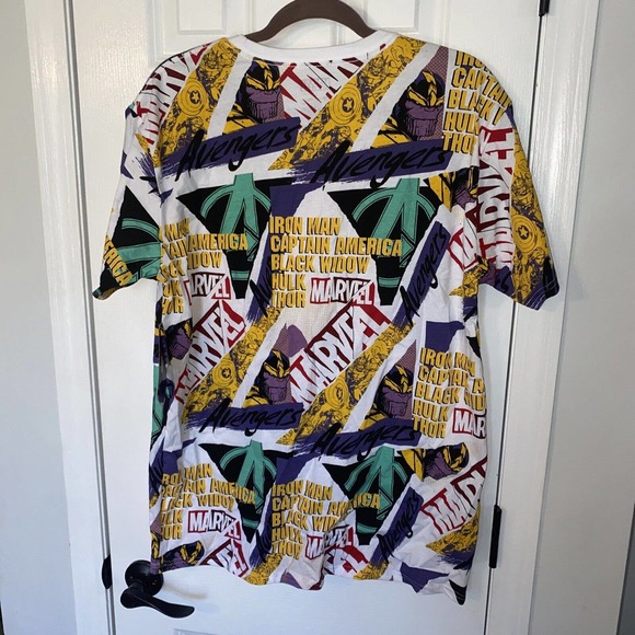 NWT Marvel Advengers Thanos T Shirt New Men's SZ L All Over Print HTF - Picture 5 of 6